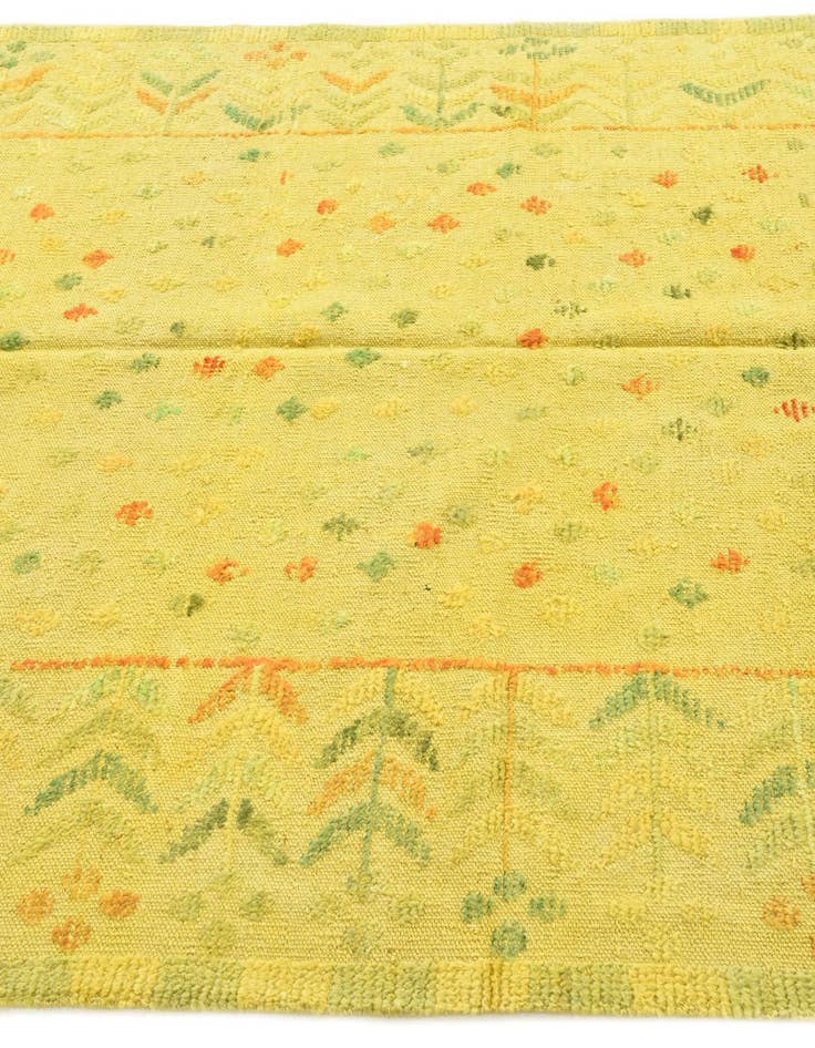 Detail image of  5' x 7' 2  Hand Knotted Darya Wool Rug