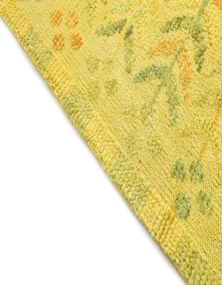 Detail image of  5' x 7' 2  Hand Knotted Darya Wool Rug