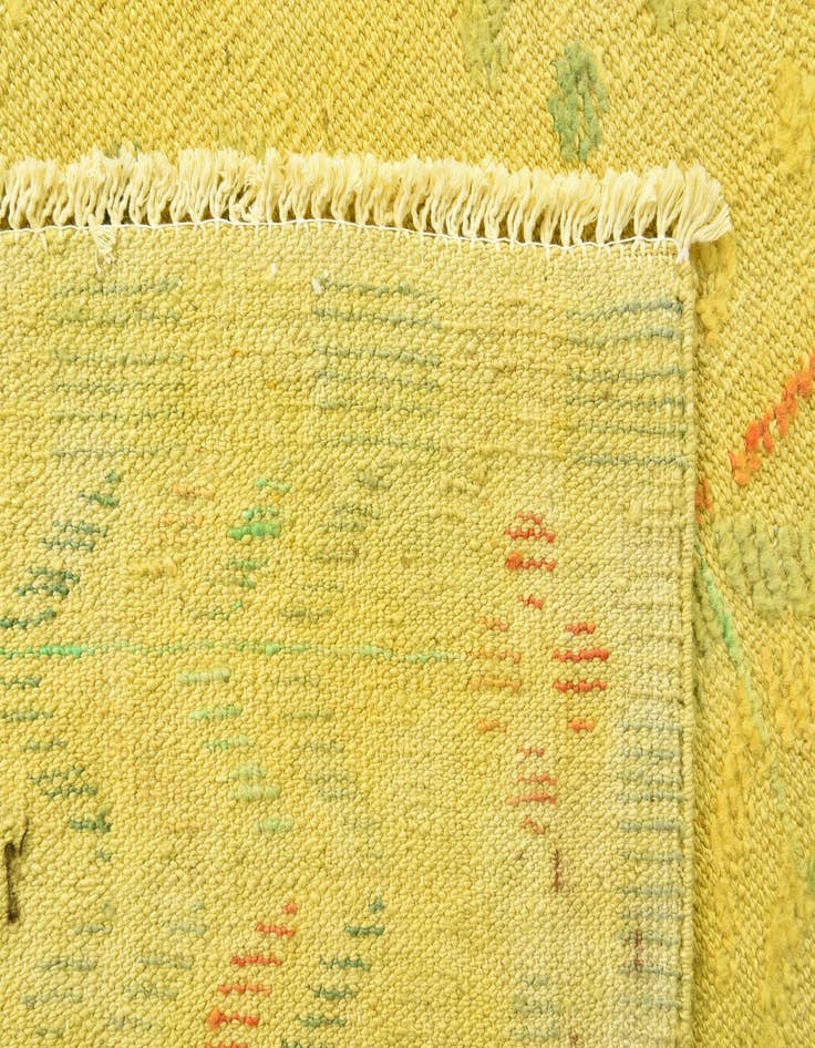 Detail image of  5' x 7' 2  Hand Knotted Darya Wool Rug