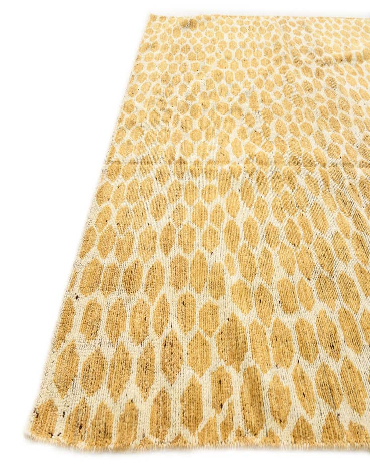 Detail image of  5' 8 x 9' 1  Hand Knotted Darya Wool Rug