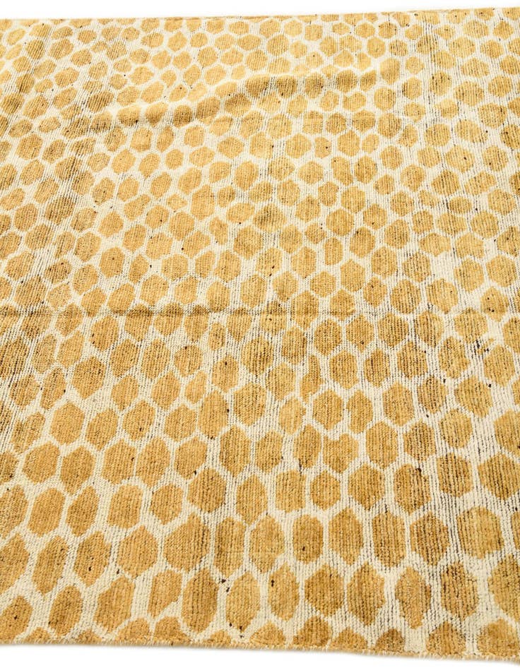 Detail image of  5' 8 x 9' 1  Hand Knotted Darya Wool Rug