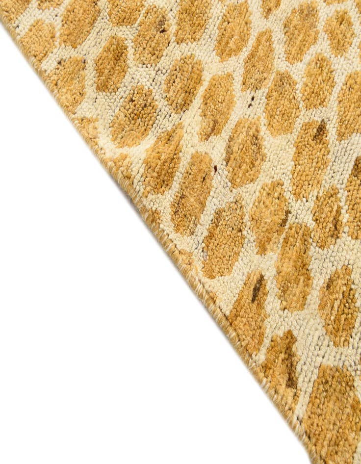 Detail image of  5' 11 x 8' 10  Hand Knotted Darya Wool Rug