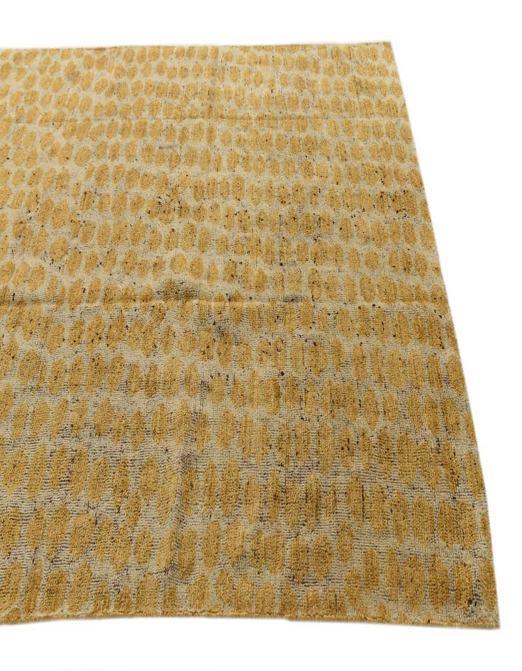 Detail image of  6' 1 x 9' 5  Hand Knotted Darya Wool Rug