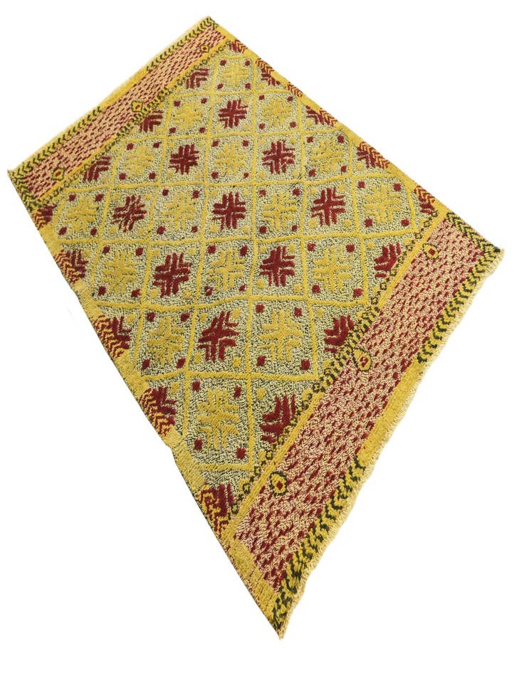 Detail image of  4' 10 x 7'  Hand Knotted Darya Wool Rug