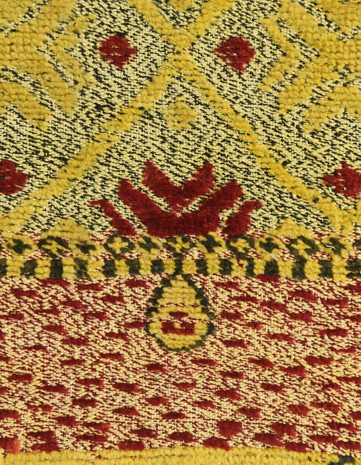 Detail image of  4' 10 x 7'  Hand Knotted Darya Wool Rug