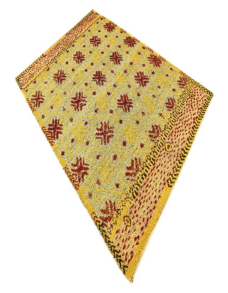 Detail image of  5' 6 x 8'  Hand Knotted Darya Wool Rug