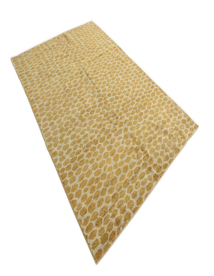 Detail image of  6' x 9'  Hand Knotted Darya Wool Rug