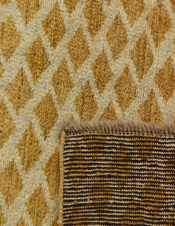 Detail image of  6' x 9' 1  Hand Knotted Darya Wool Rug