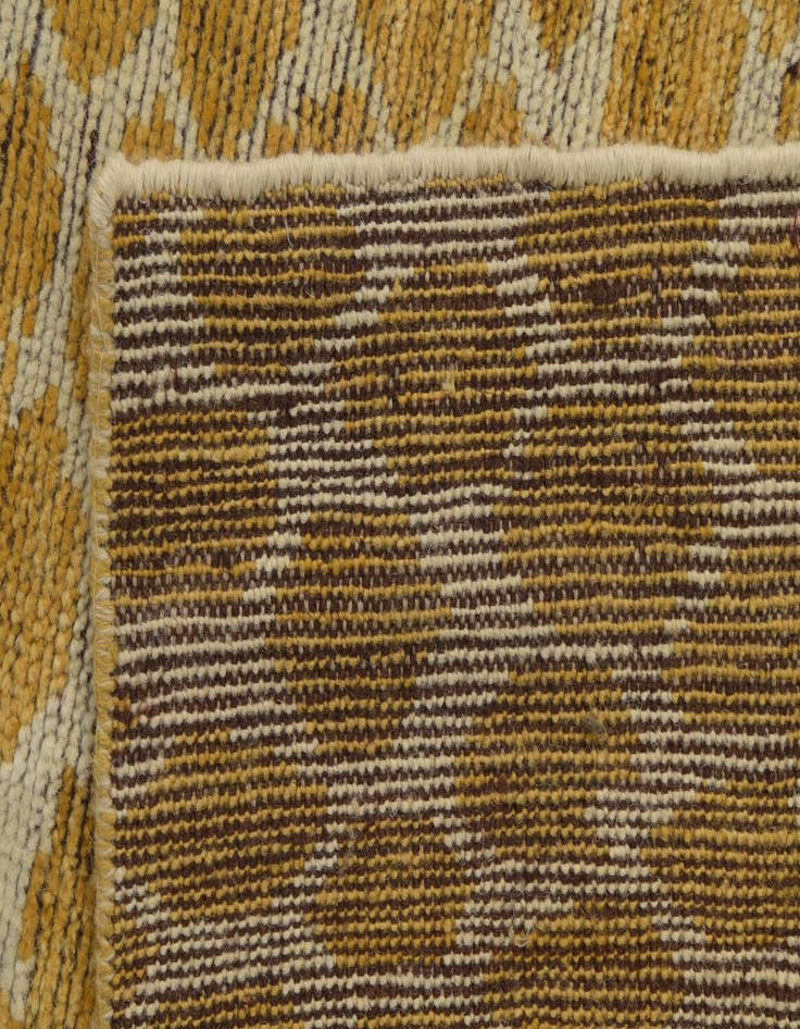 Detail image of  5' 2 x 8'  Hand Knotted Darya Wool Rug