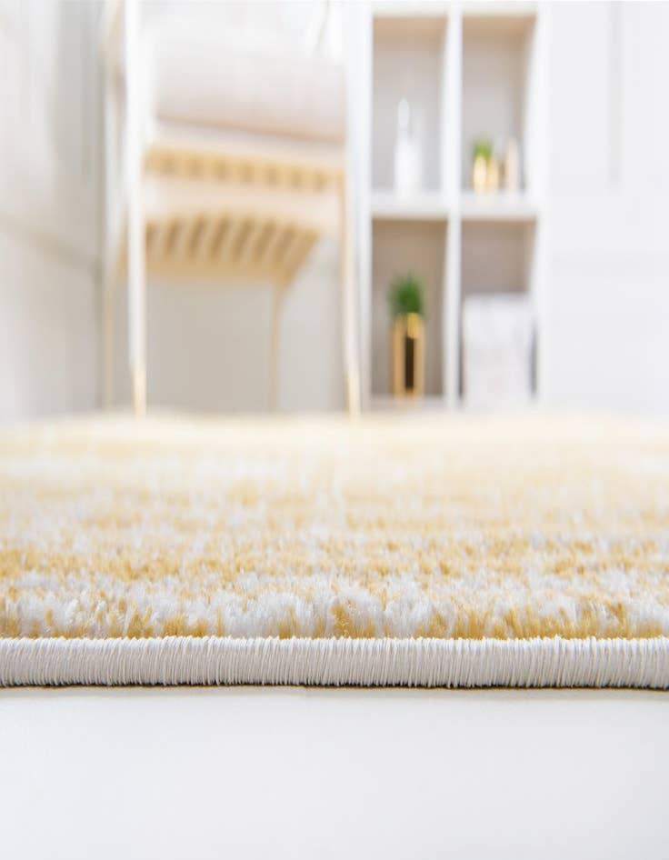 Detail image of  10' x 14' Dover Rug