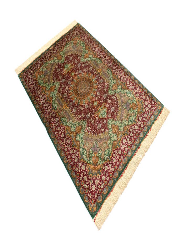 Detail image of  3' 3 x 4' 10 Ghom Silk Rug