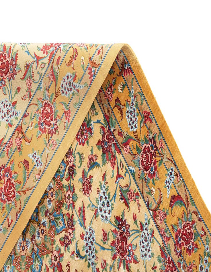 Detail image of  2' 7 x 4' 3 Ghom Silk Rug