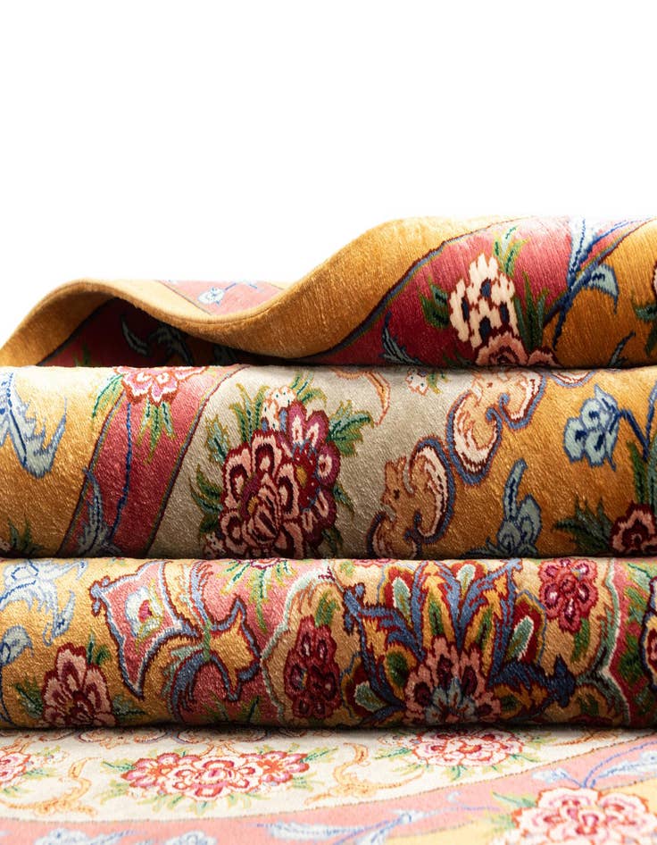 Detail image of  3' 4 x 4' 11 Ghom Silk Rug