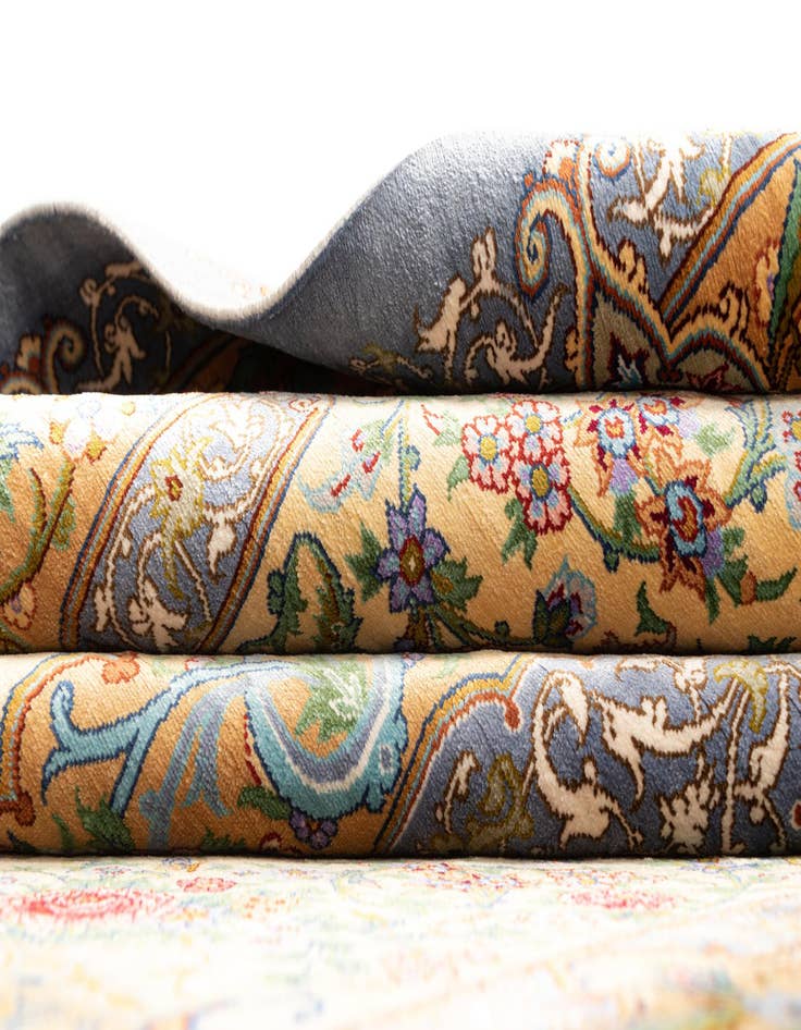 Detail image of  3' 4 x 4' 10 Ghom Silk Rug