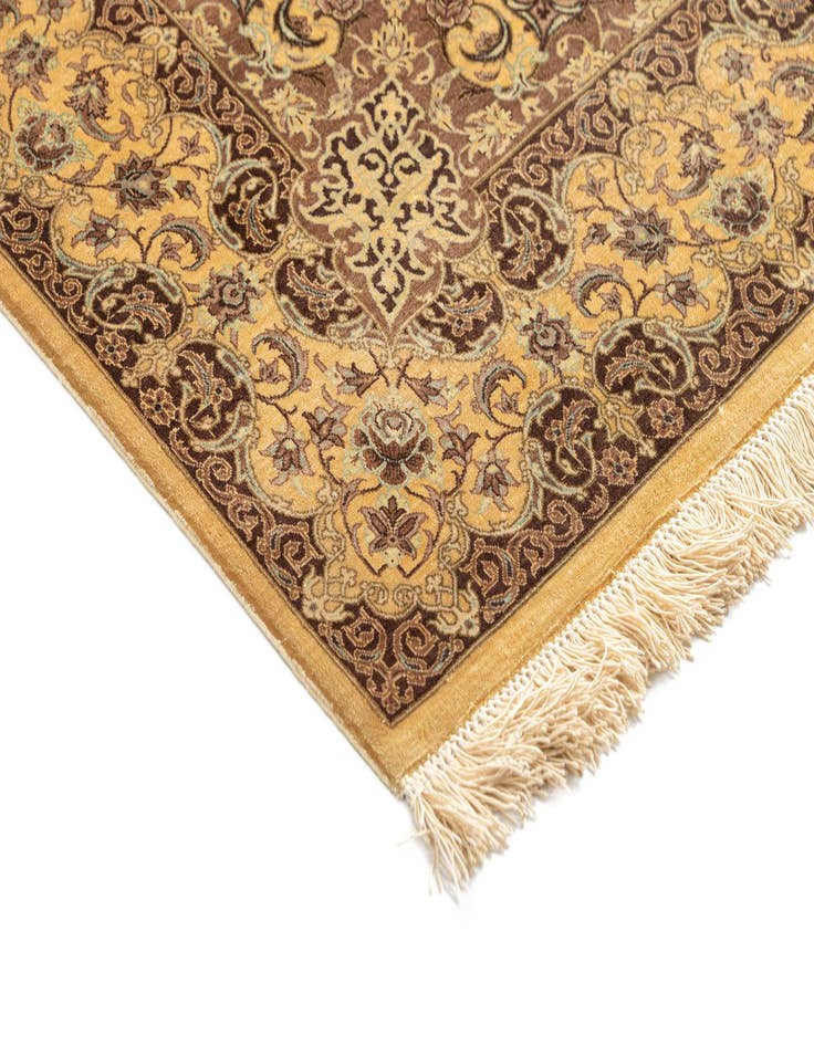 Detail image of  3' 3 x 5' 2 Ghom Silk Rug