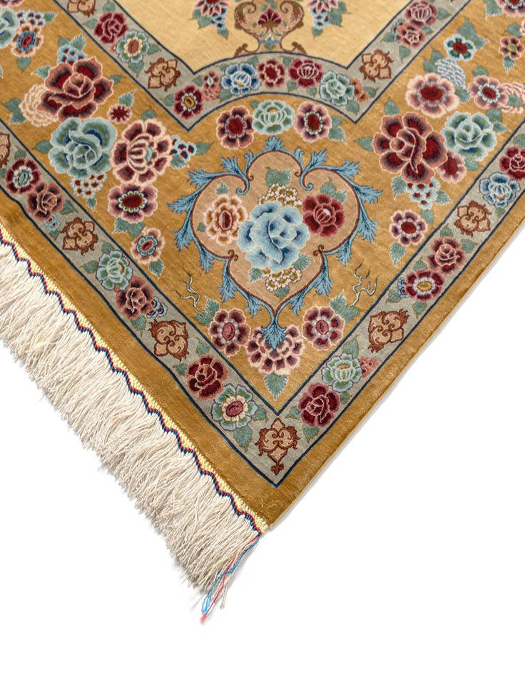 Detail image of  6' 7 x 9' 11 Ghom Silk Rug