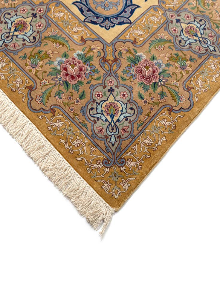 Detail image of  6' 6 x 9' 11 Ghom Silk Rug