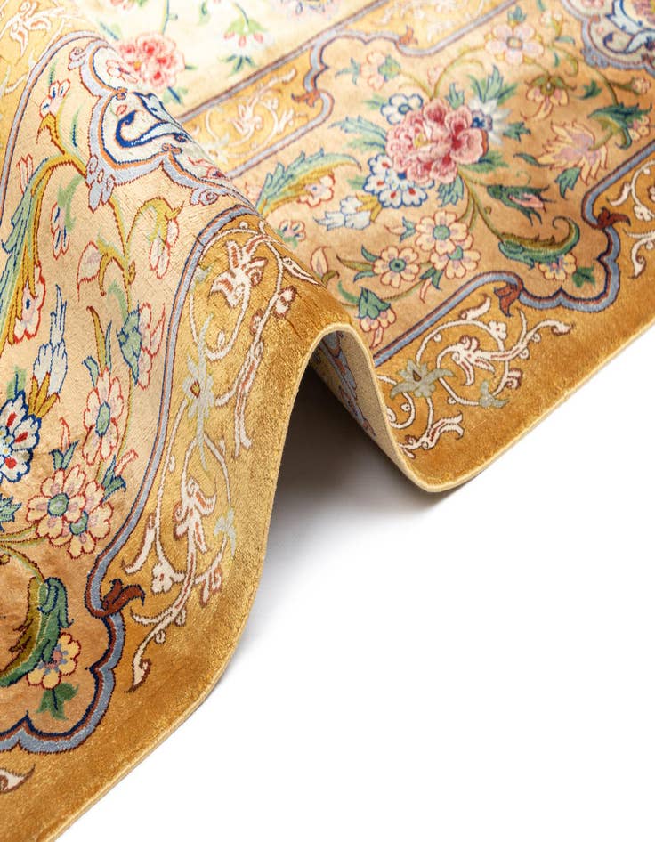 Detail image of  6' 6 x 9' 11 Ghom Silk Rug