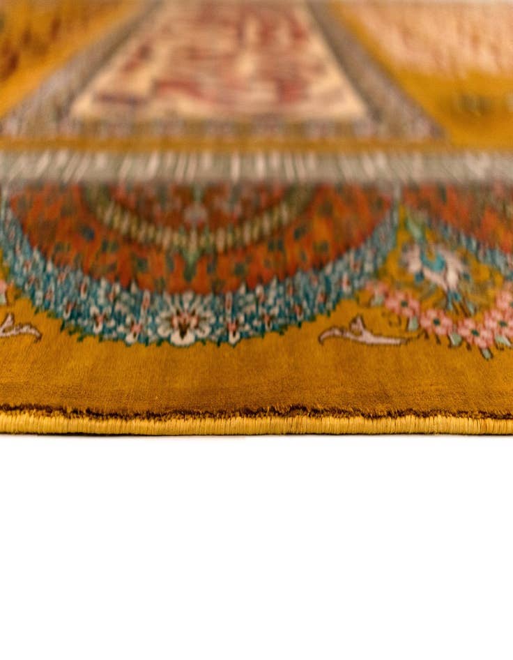 Detail image of  4' 4 x 6' 5 Ghom Silk Rug
