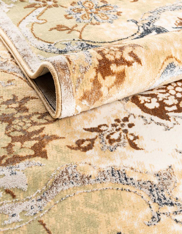 Detail image of  3' 3 x 5' 3 Highbury Rug