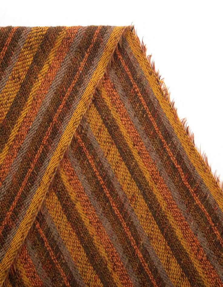 Detail image of  3' 10 x 7' Hochzeit Schall Wool Rug