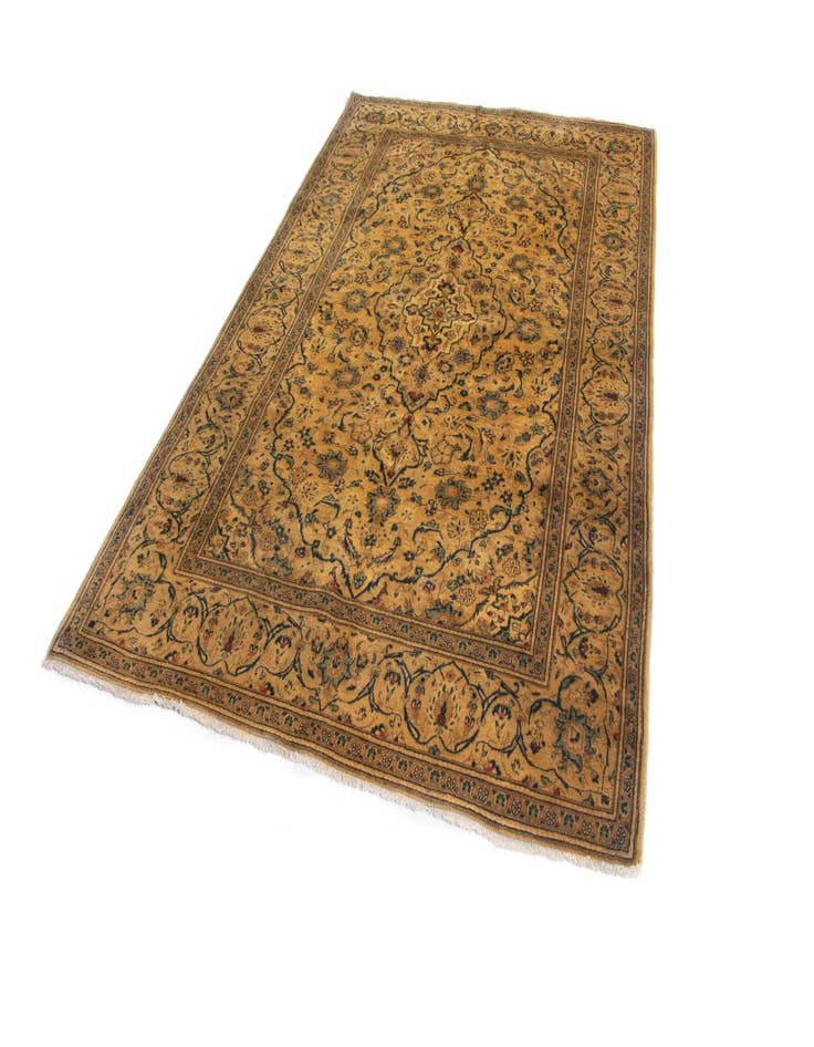 Detail image of  6' 7 x 9' 8 Kashan Rug