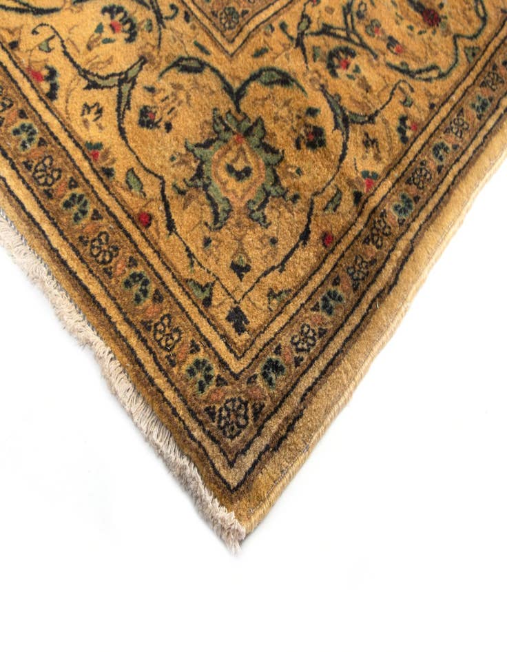 Detail image of  6' 7 x 9' 8 Kashan Rug