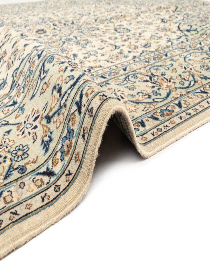 Detail image of  6' 6 x 9' 8 Kashan Wool Rug