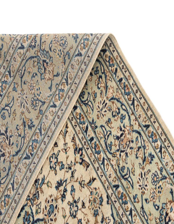 Detail image of  6' 6 x 9' 8 Kashan Wool Rug