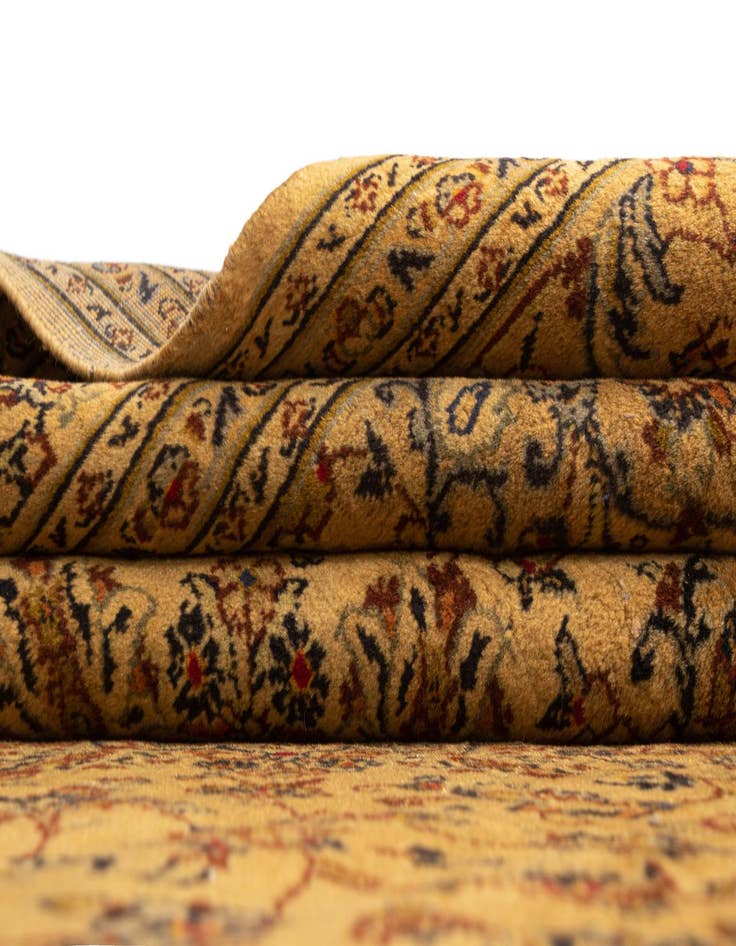 Detail image of  6' 6 x 9' 8 Kashan Wool Rug