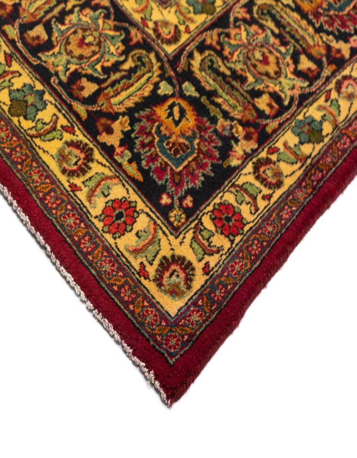 Detail image of  9' 5 x 12' 5 Kashan Wool Rug