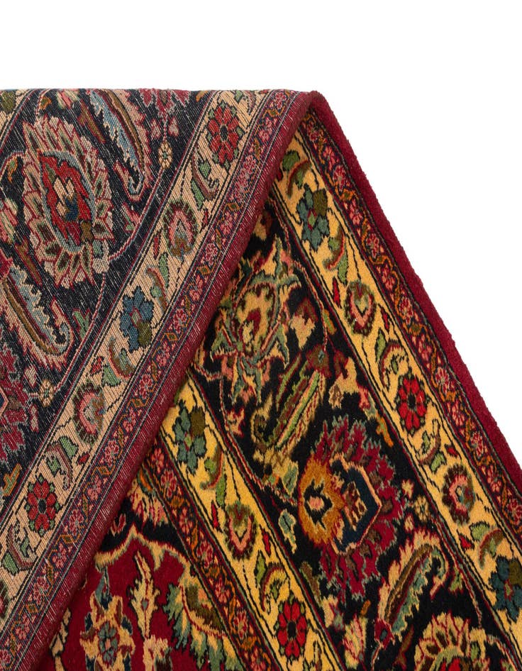 Detail image of  9' 5 x 12' 5 Kashan Wool Rug