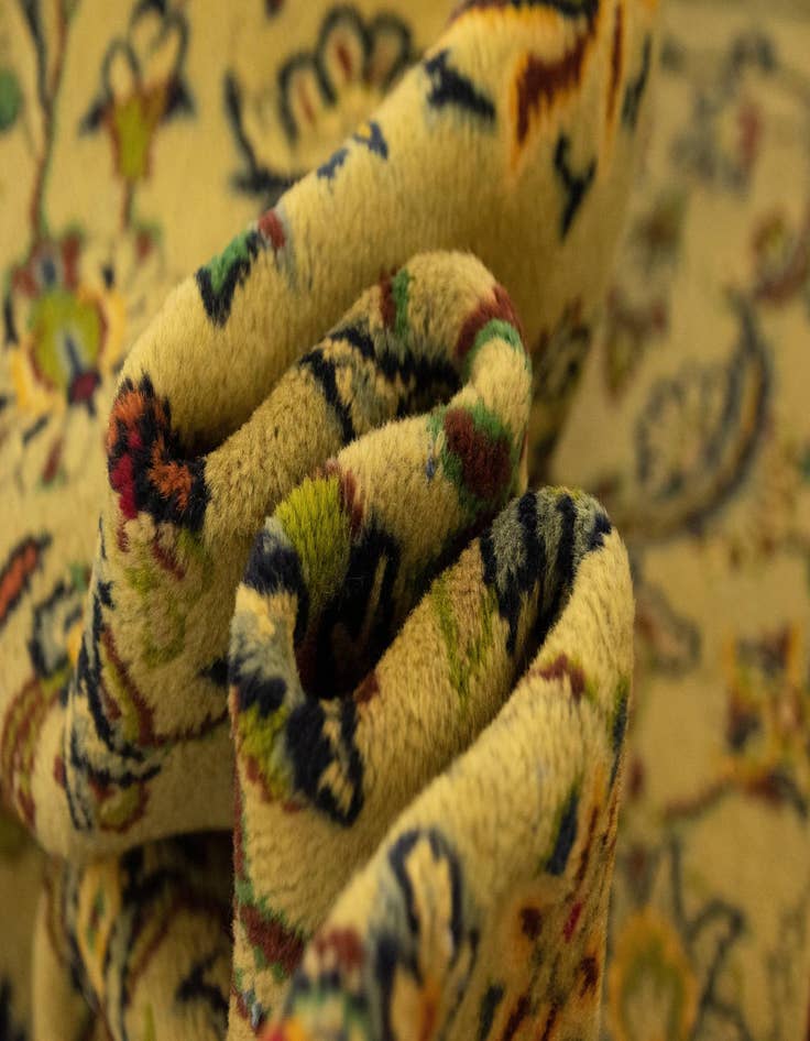 Detail image of  8' 1 x 11' 1  Hand Knotted Kashan Persian Wool Rug