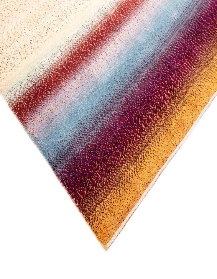 Detail image of  5' 1 x 8' 2 Kashkuli Wool Rug