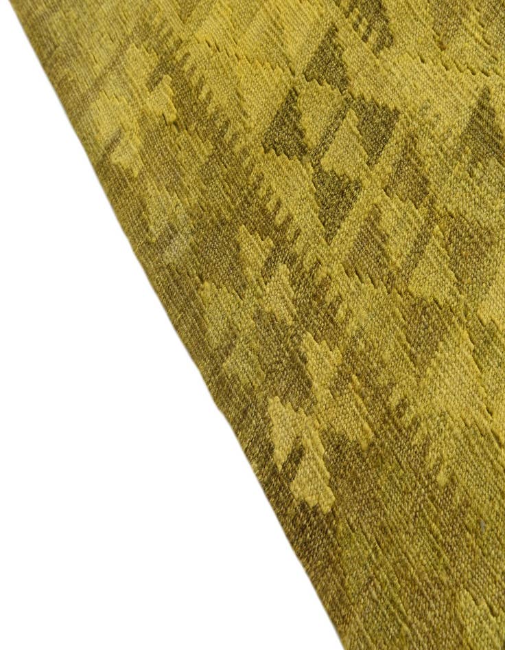 Detail image of  5' 3 x 6' 5  Hand Woven Kilim Fars Wool Rug