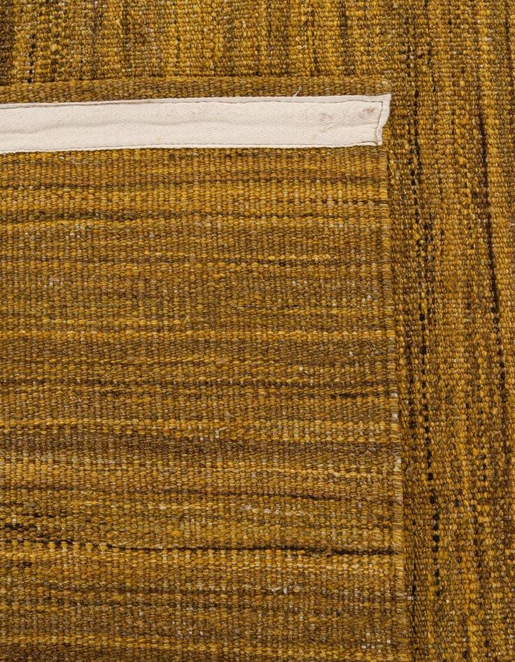 Detail image of  6' 9 x 9' 9  Hand Woven Kilim Modern Wool Rug