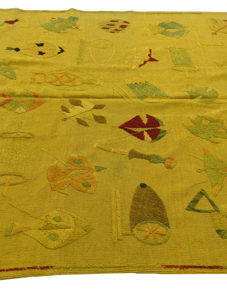 Detail image of  5' x 6' 6  Hand Woven Kilim Suzani Wool Rug