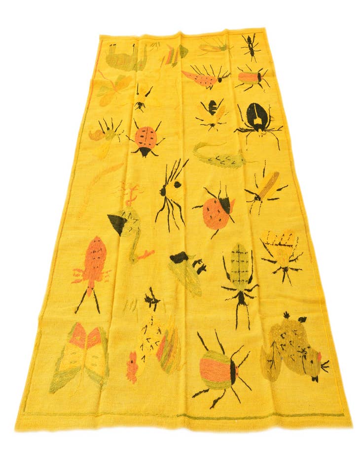 Detail image of  4' 5 x 6'  Hand Woven Kilim Suzani Wool Rug