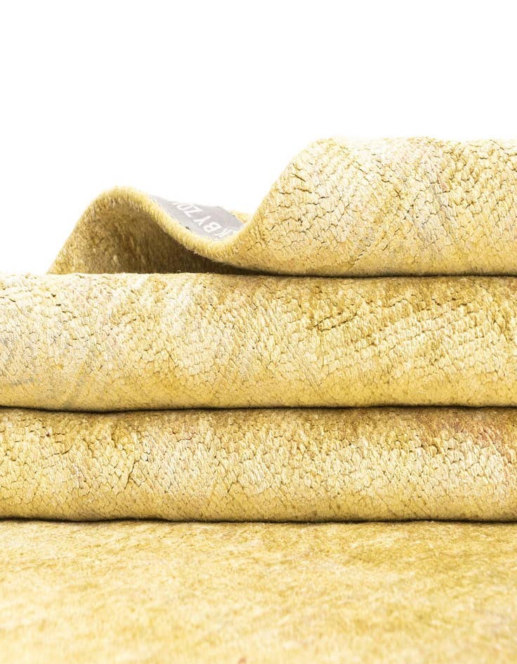 Detail image of  8' 6 x 12' 3  Hand Knotted Kundan Rug