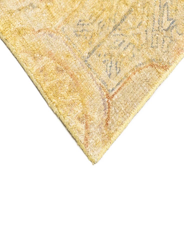 Detail image of  8' 6 x 12' 3  Hand Knotted Kundan Rug