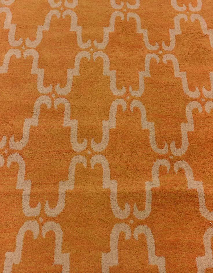 Detail image of  5' x 7' 10 Luna Wool Rug