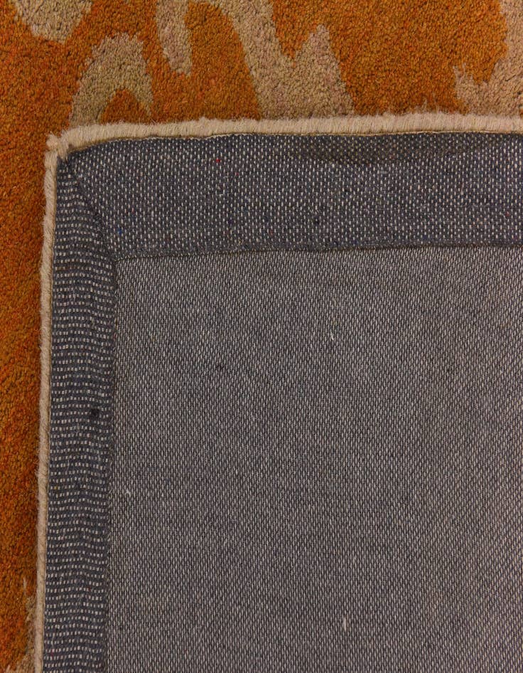 Detail image of  5' x 7' 10 Luna Wool Rug