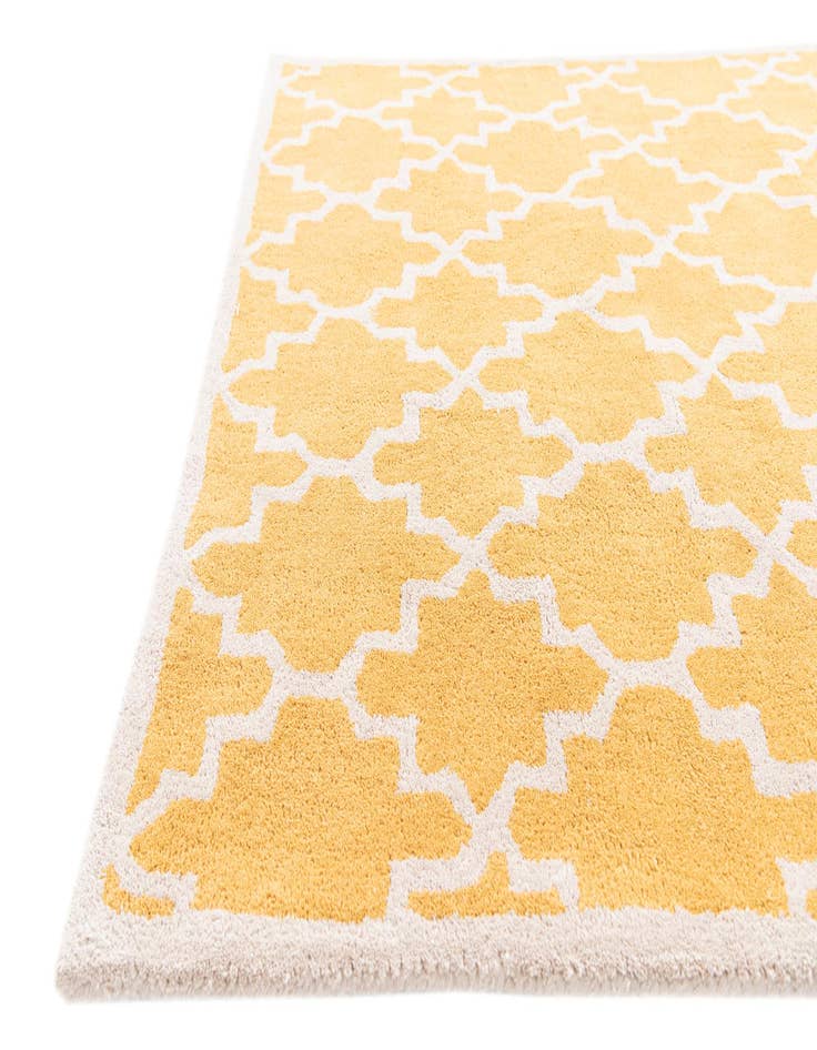 Detail image of  4' x 6' Luna Rug