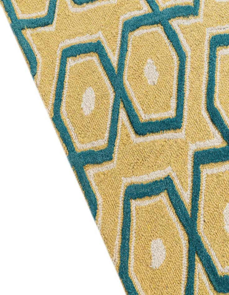 Detail image of  5' x 7' 5 Luna Rug
