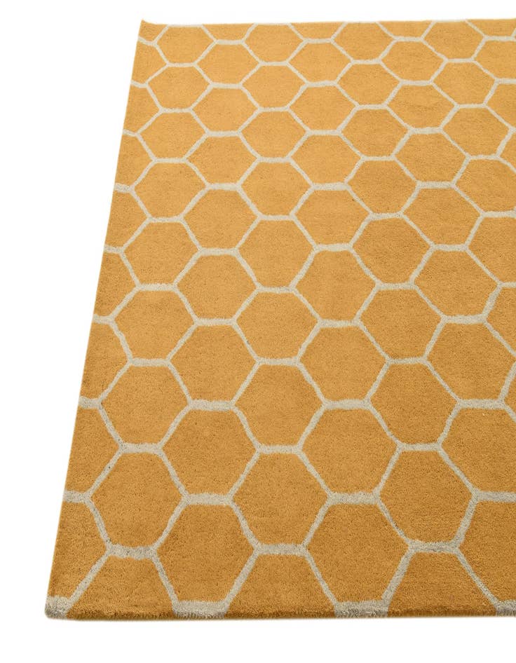 Detail image of  4' 11 x 7' 11 Luna Rug