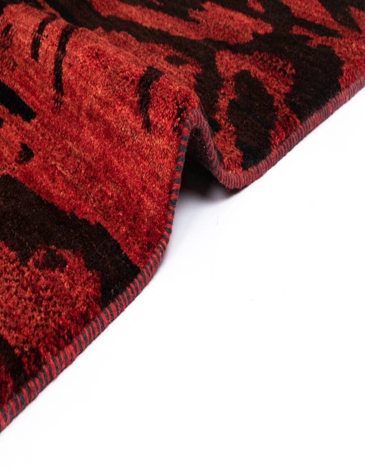 Detail image of  7' 4 x 9' 8 Luribaft Wool Rug