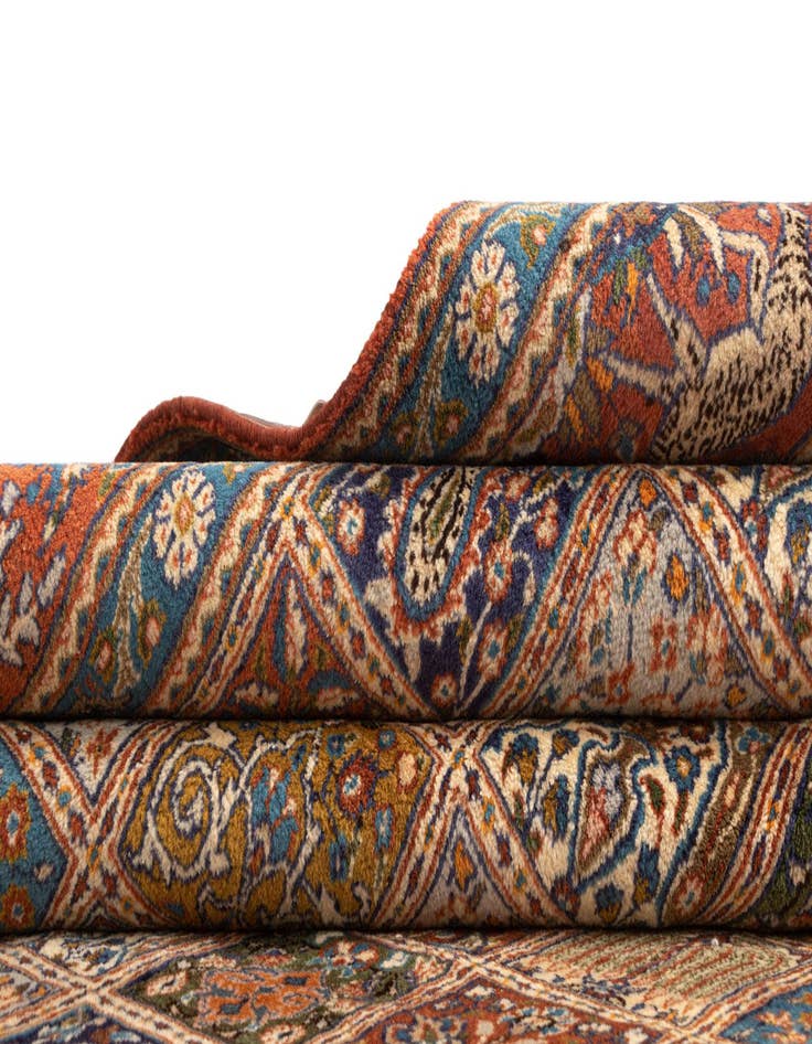 Detail image of  6' 9 x 9' 9 Mood Wool Rug