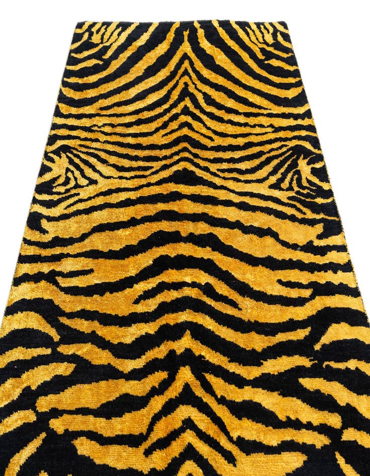 Detail image of  5' x 8' 1  Hand Knotted Moroccan Rug