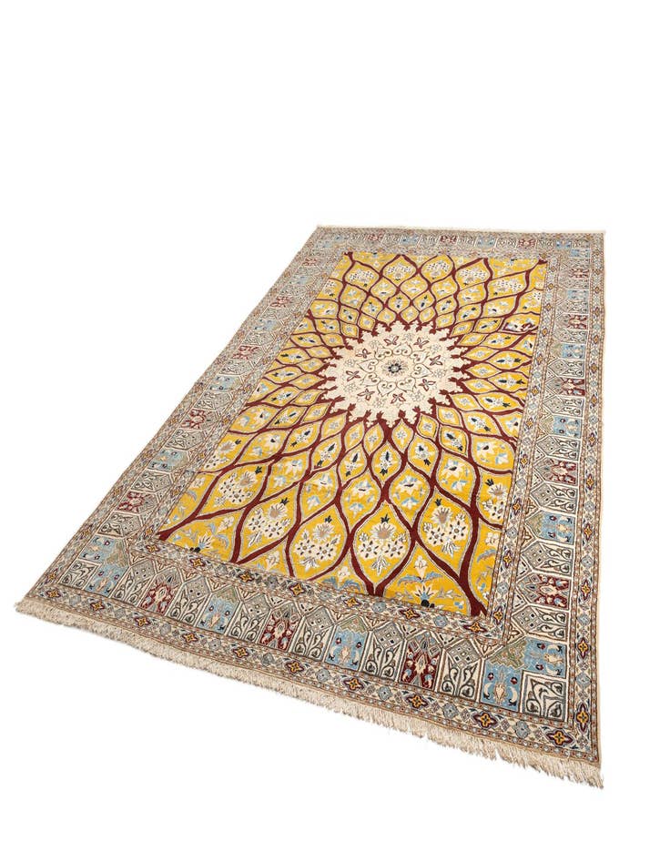 Detail image of  13' 1 x 19' 6 Nain Rug