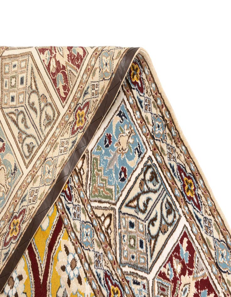 Detail image of  13' 1 x 19' 6 Nain Rug